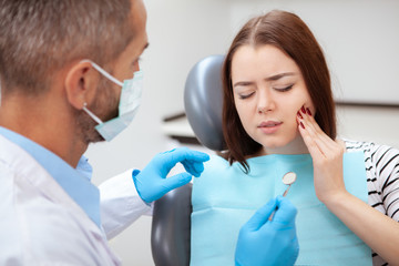 When to See an Emergency Dentist